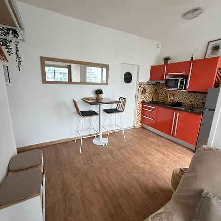 아파트 Petit Nid Cosy A 50 M Des Plages Et Des Commerces